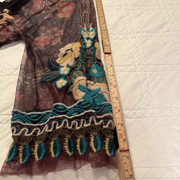 Johnny Was Women Renley Mesh Embroidered Blouse Large Sheer Floral MSRP $305 NWT - Picture 13 of 13